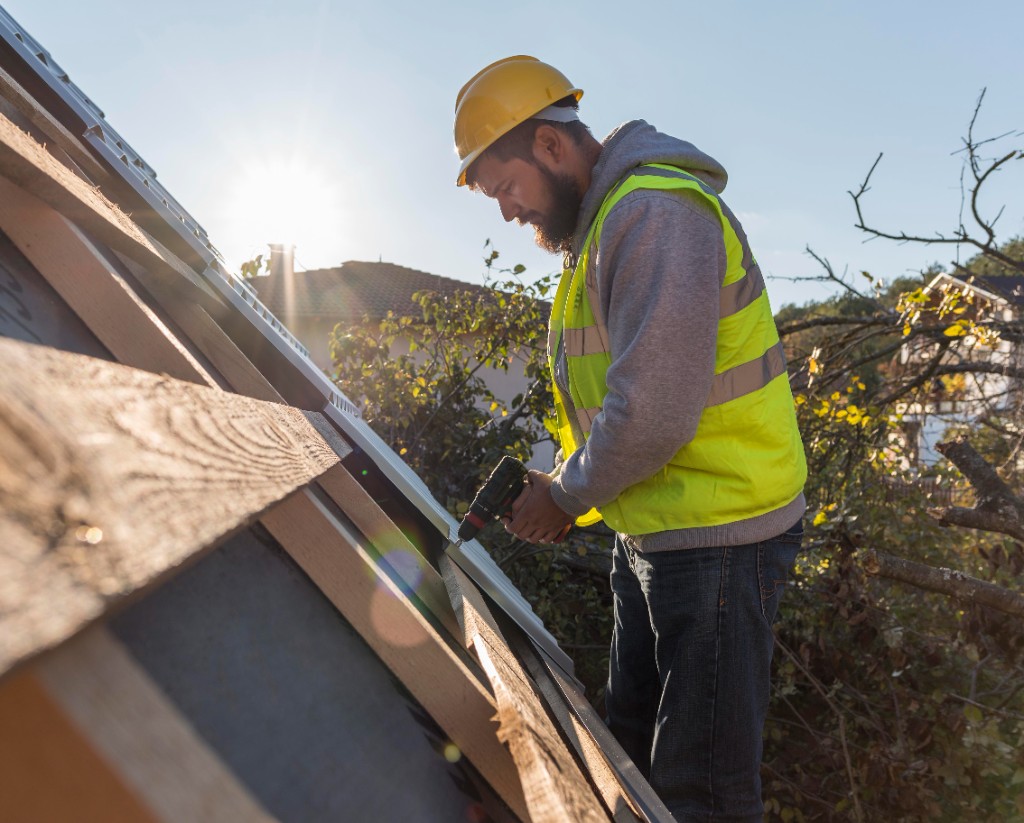 Professional roof installation 4